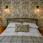 2 Bed In Nr Kendal Oc-lcc35 * Crosthwaite