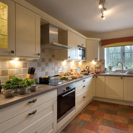 2 Bed In Nr Kendal Oc-lcc35 * Crosthwaite